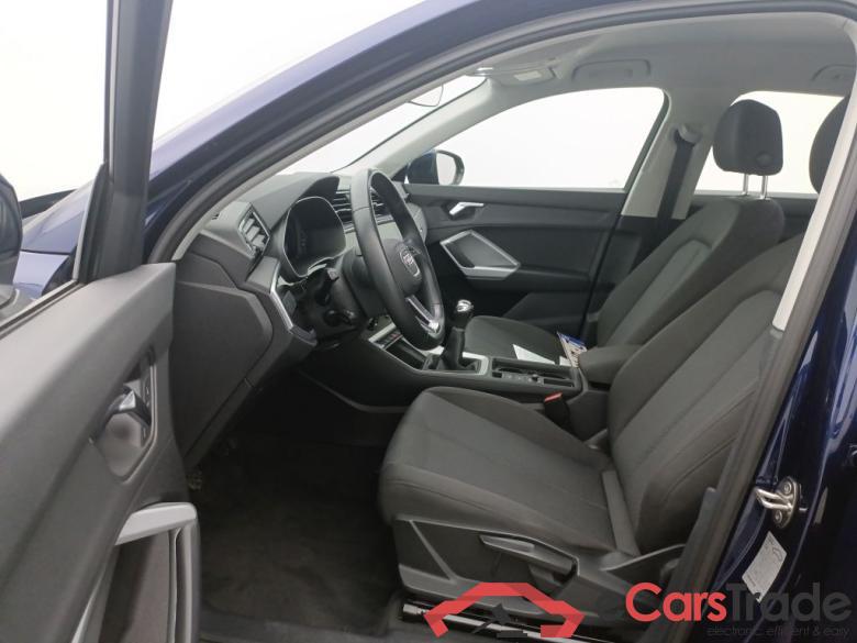 Audi Q3 35 TFSI 5d #6