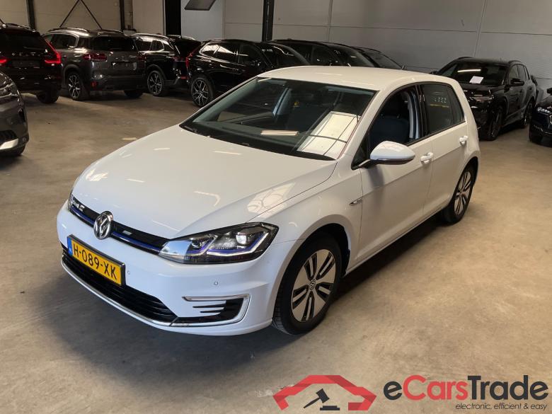 VOLKSWAGEN e-Golf E-DITION #1