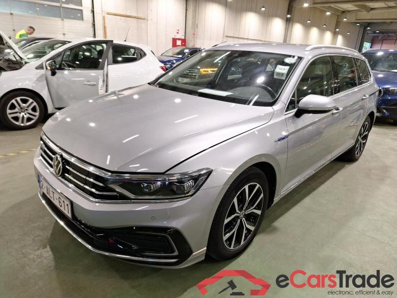 VOLKSWAGEN PASSAT VARIANT 1.4 TSI MSQ VARIANT GTE BUSINESS #1
