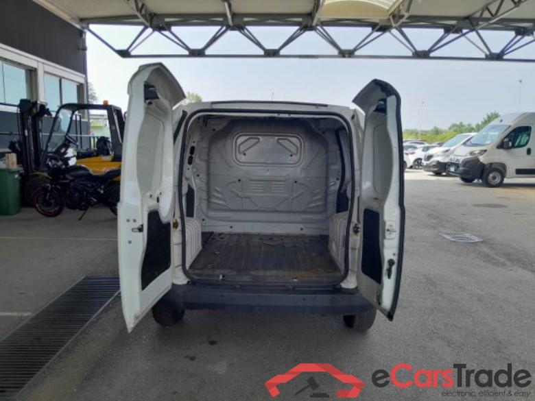Fiat 2 FIAT FIORINO / 2016 / 4P / VETT. FURGONATA 1.3 MULTIJET 80 CV E6 SX #5