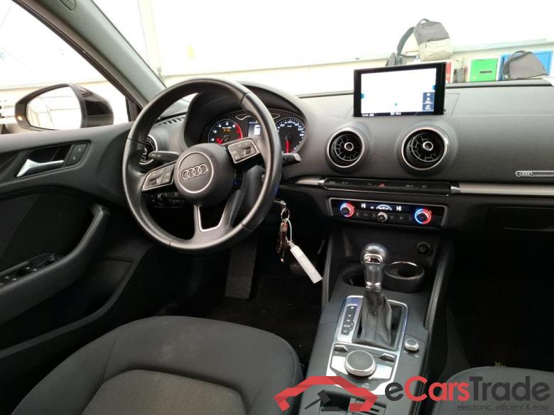 Audi 35 TFSI 150 COD S TRONIC BUSINESS LINE AUDI A3 Sportback / 2016 / 5P / Berline 35 TFSI 150 COD S TRONIC BUSINESS LINE (Ex Q083) #5
