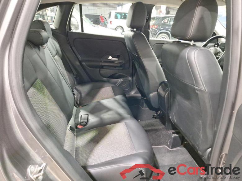 MERCEDES-BENZ GLA 2.0 GLA 180 D DCT BUSINESS SOLUTION ESS #6