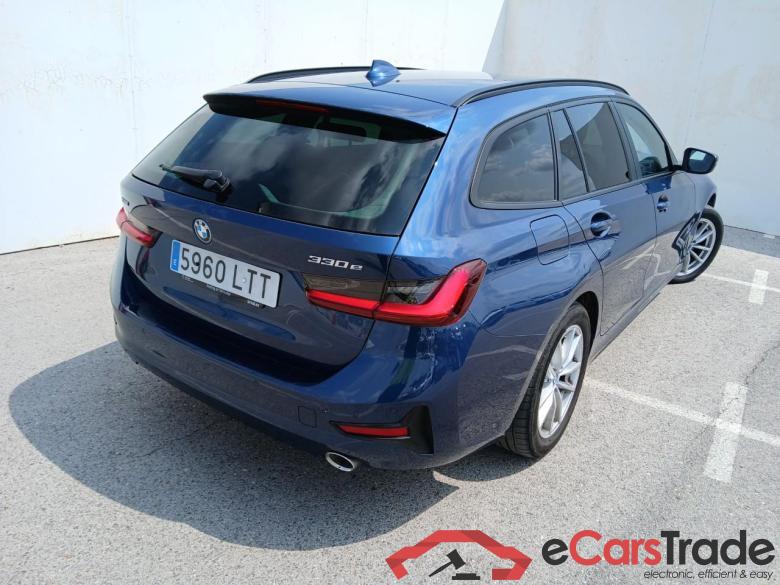 BMW 330e xDrive Touring BMW Serie 3 / 2019 / 5P / familiar 330e xDrive Touring #2
