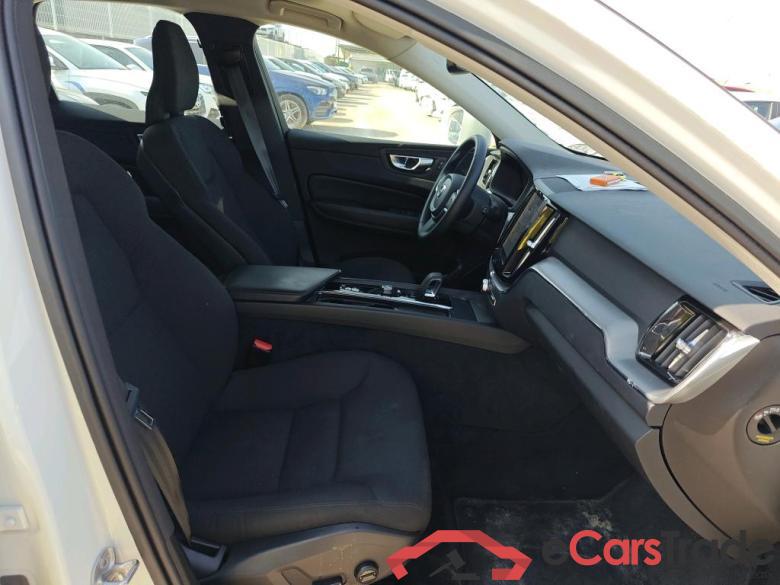 Volvo 2.0 B4 D Momentum Pro Auto XC60 Business Plus AWD 2.0 T5 #6