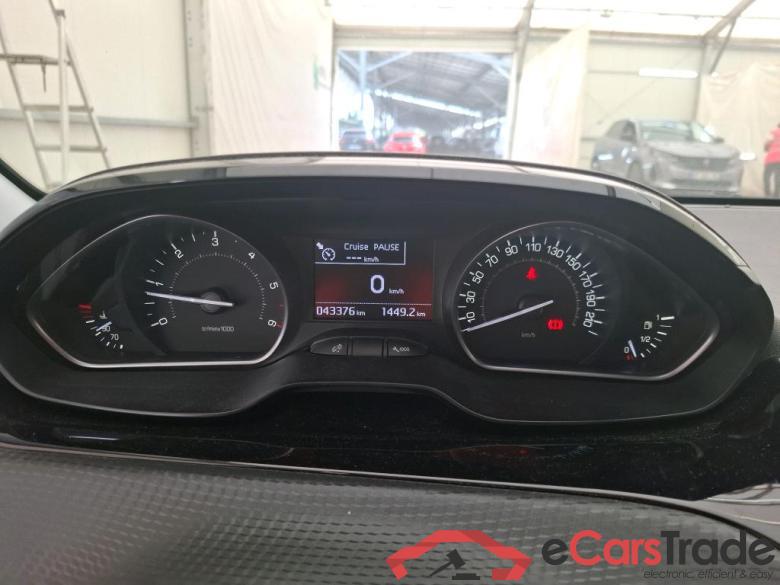 Peugeot BLUEHDI 100 S&S ALLURE BUSINESS 208 Allure Business 1.6 HDi 100CV BVM5 E6 #6
