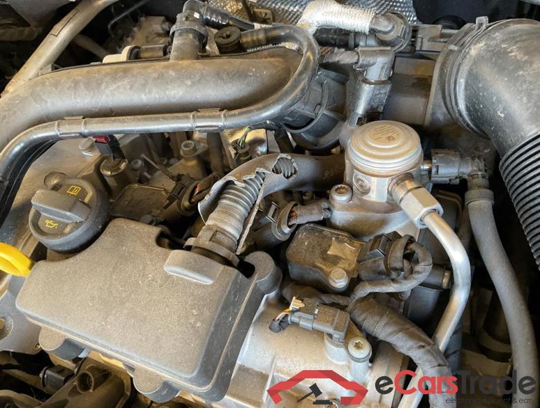 VOLKSWAGEN Golf VIII Golf ACTIVE 1.0 TSI 81 kW (110 ch) 6 vitesses manuel #5