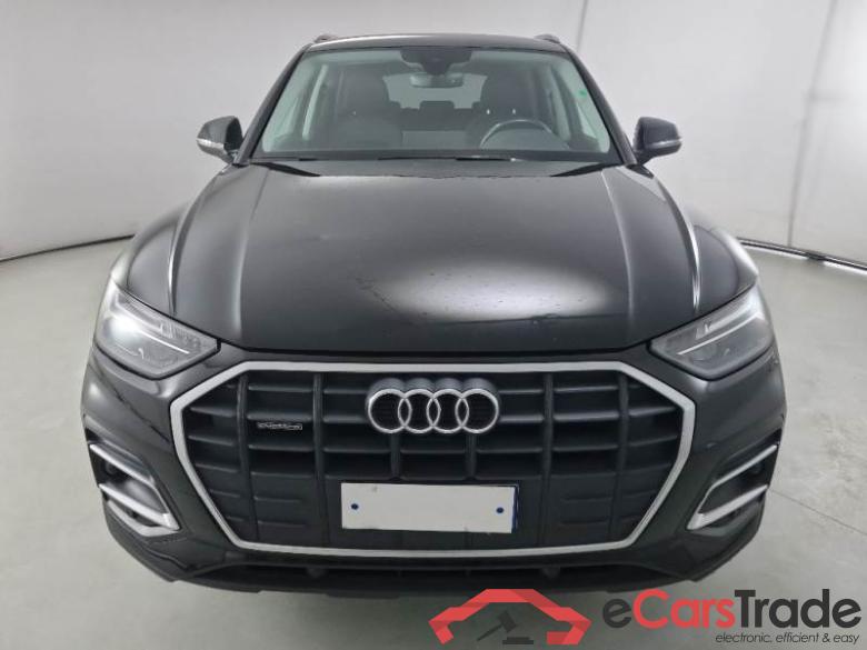 Audi 2 AUDI Q5 / 2020 / 5P / SUV 40 TDI BUSINESS QUATTRO S TRONIC #6