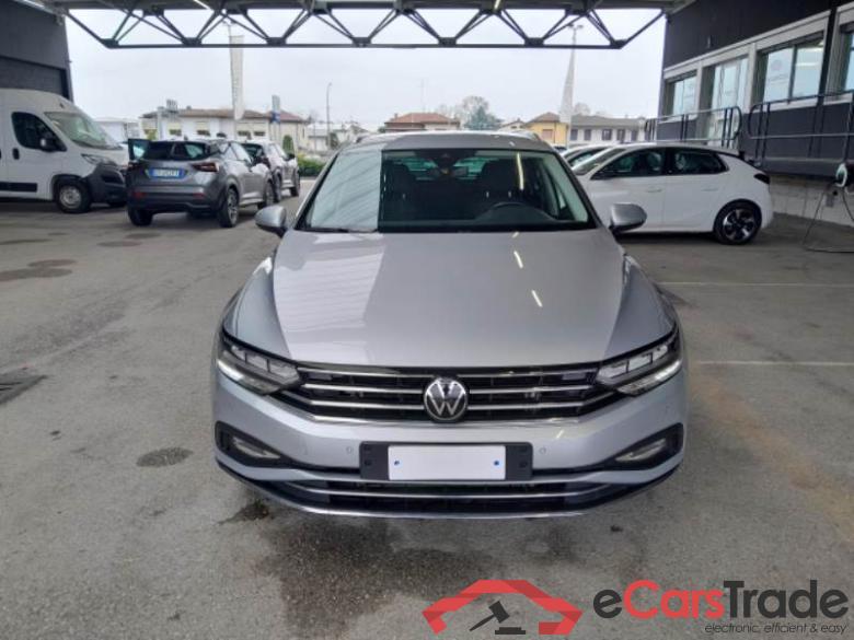Volkswagen 20 VOLKSWAGEN PASSAT / 2019 / 5P / STATION WAGON VAR. 2.0TDI SCR 140KW 4MOT EXECUTIVE DSG #6