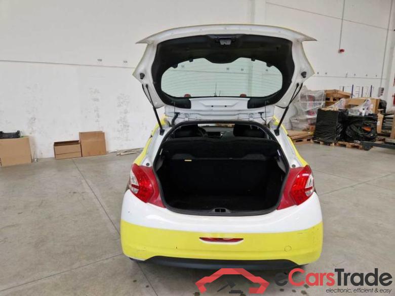 Peugeot 10 PEUGEOT 208 2012 5 PORTE BERLINA ACCESS 1.0 PURETECH 68CV EURO6 #5