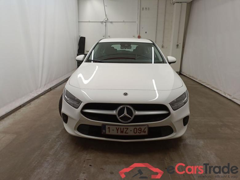 Mercedes-Benz A-Klasse A 200 d Business Solution Limited 5d #2