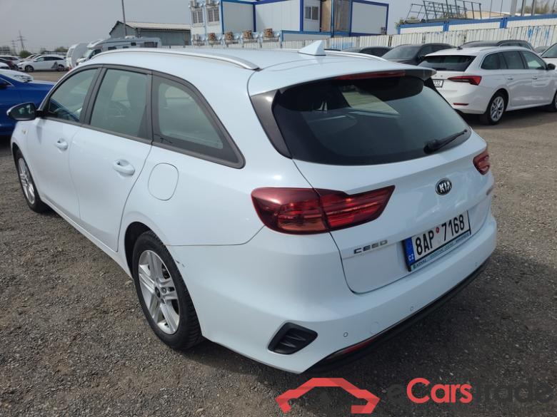 Kia  Ceed (2015) Ceed SW 1.6 CRDi 100 Fresh #4