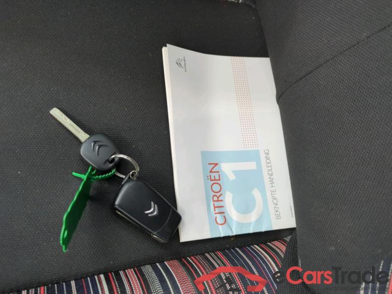 Citroen C1 '14 Citroën C1 VTi 72 S&S Feel 5d #4