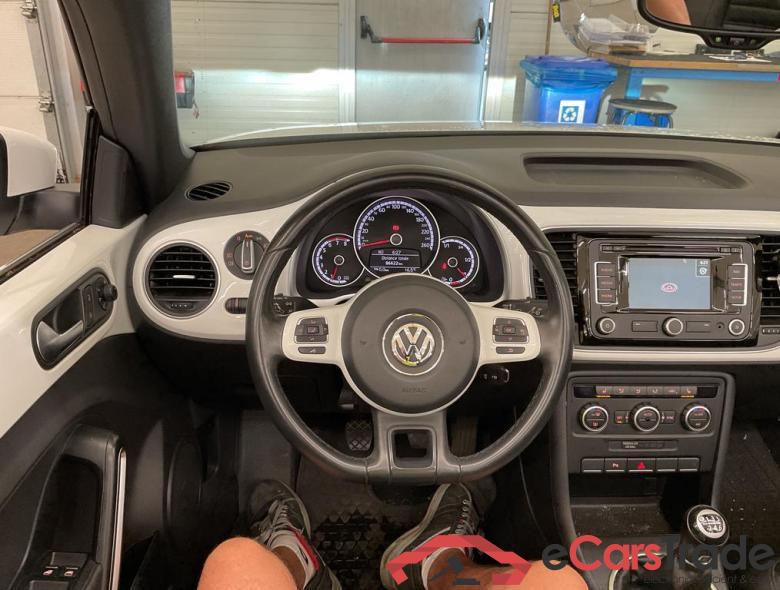 VOLKSWAGEN Beetle Cabriolet Beetle Design 1.2 TSI  77 kW (105 ch) 6 vitesses manuel #6