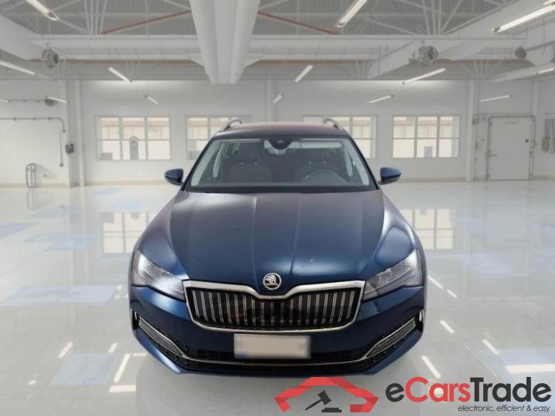Skoda 23 SKODA SUPERB WAGON / 2019 / 5P / STATION WAGON 1.4 TSI PLUG-IN HYBRYD EXECUTIVE DSG #6