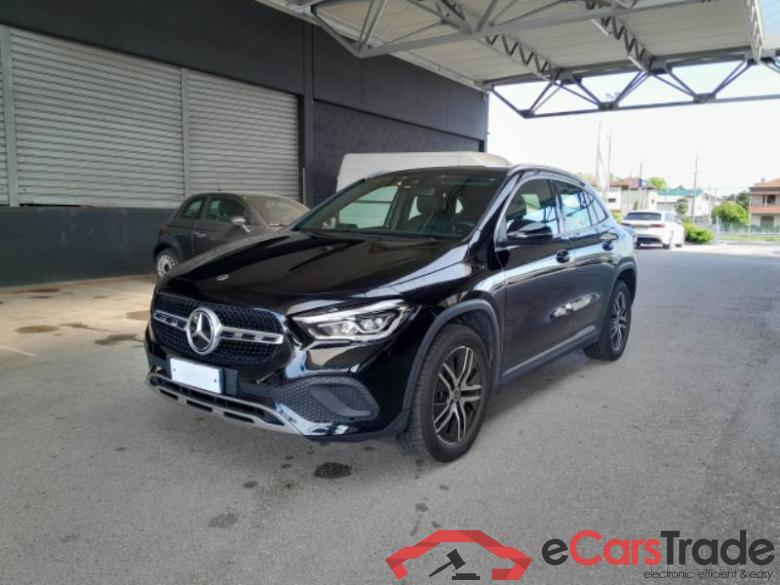Mercedes 44 MERCEDES-BENZ GLA / 2020 / 5P / CROSSOVER GLA 250 AUTOMATIC EQ-POWER SPORT PLUS #1