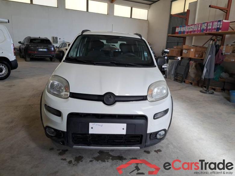 Fiat 9 FIAT PANDA / 2011 / 5P / BERLINA 1.3 MJT 95CV SeS E6 4X4 #6