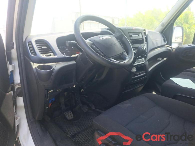Iveco 2.3 TD 35S 14S V 3520/H2 IVECO Daily / 2014 / 4P / furgón 2.3 TD 35S 14S V 3520/H2 #3