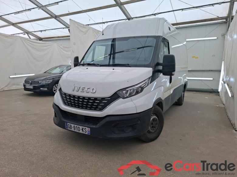 Iveco 2.3 35S16SA8 V11 H2 3520 IVECO Daily / 2014 / 4P / Fourgon tôlé 2.3 35S16SA8 V11 H2 3520 #1