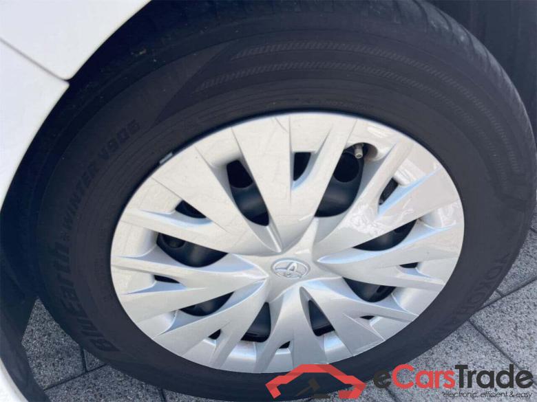 TOYOTA YARIS 1.5 Hybrid Active #5
