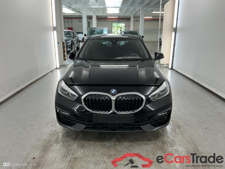 BMW 1 SERIES HATCH 1.5 116DA (85KW) #1