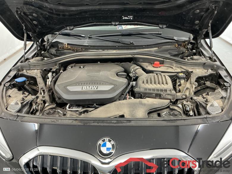 BMW 1 SERIES HATCH 1.5 116DA (85KW) #6