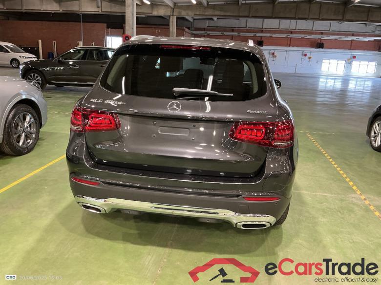 MERCEDES-BENZ GLC 2.0 GLC 300 DE 4MATIC 4WD AUTO #5