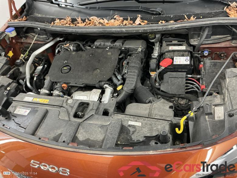PEUGEOT 5008 1.5 BLUEHDI 130 AUTO ALLURE PACK #6