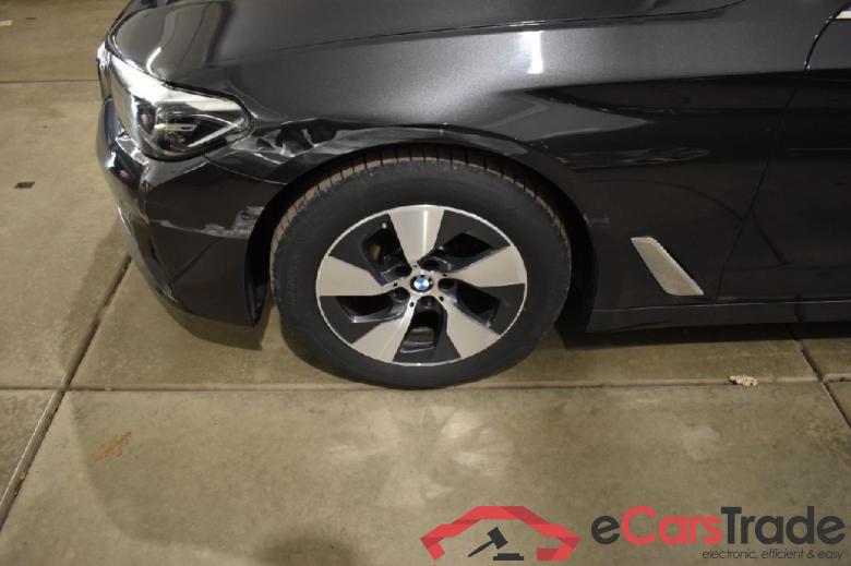 BMW 5-Serie Touring ´16 Baureihe 5 Touring 520 d 2.0 140KW AT8 E6d #5
