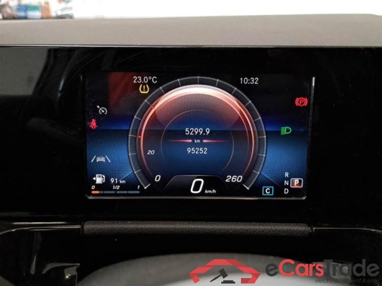 Mercedes 7 MERCEDES-BENZ GLA / 2020 / 5P / CROSSOVER GLA 200 D AUTOMATIC PREMIUM #4