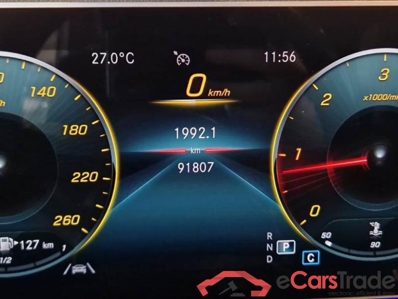 Mercedes 37 MERCEDES-BENZ GLE / 2018 / 5P / SUV GLE 300 D 4MATIC PREMIUM #4