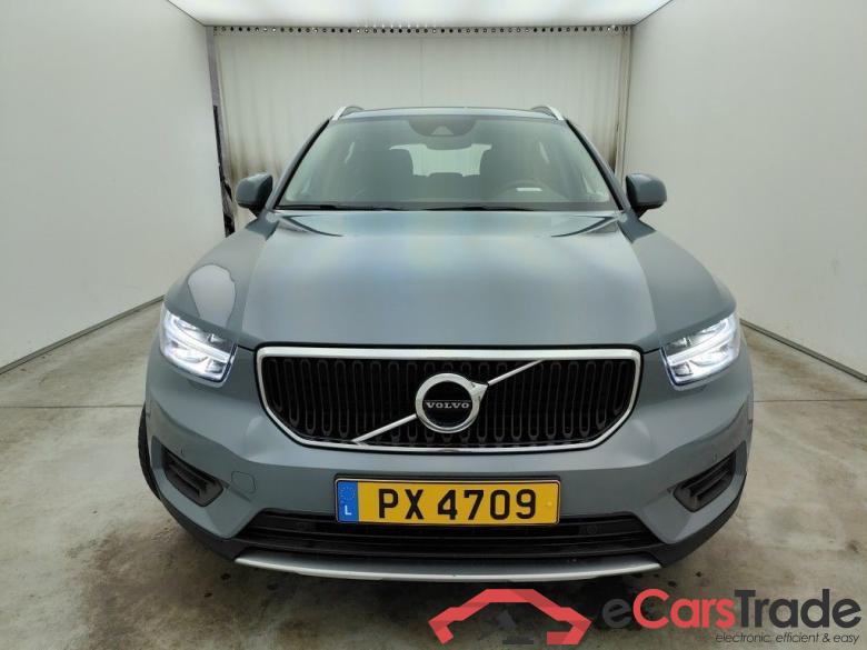VOLVO XC40 1.5 T3 163 Momentum Pro Geartronic (EU6d-T.) 5d #1