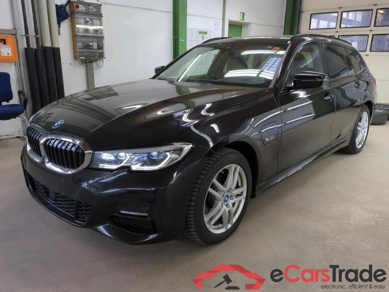 BMW 3-Serie Touring ´18 Baureihe 3 Touring 330 e xDrive M Sport 2.0 185KW AT8 E6d #1