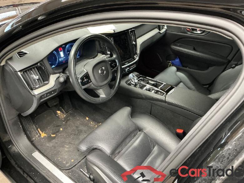 Volvo V60 ´18 V60 Kombi Inscription Recharge Plug-In Hybrid AWD 2.0 T6 251KW E6d #4