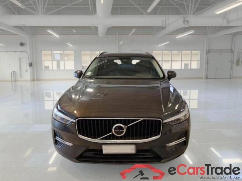 Volvo 26 VOLVO XC60 / 2021 / 5P / SUV B4 D AWD AUTOMATICO BUSINESS #6