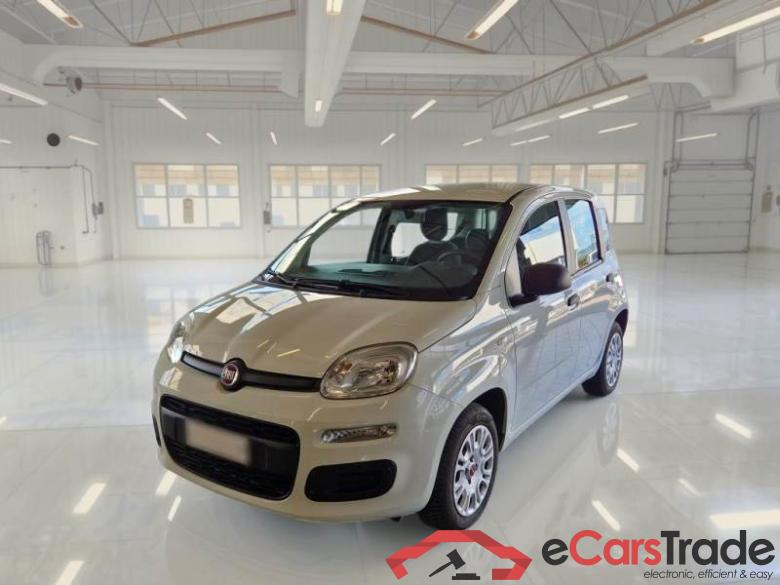 Fiat 39 FIAT PANDA / 2011 / 5P / BERLINA 1.2 69CV E6D-TEMP EASY #1