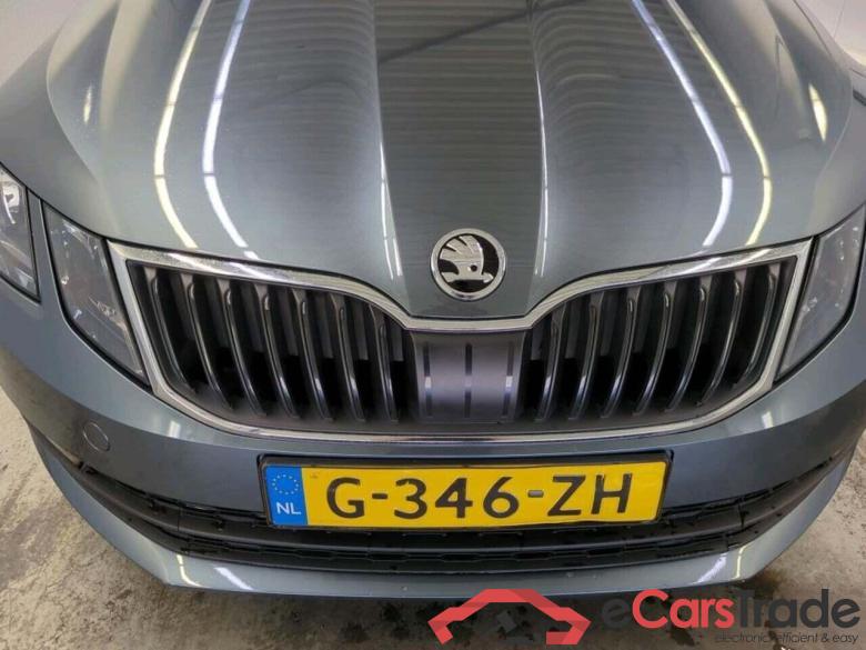 SKODA Octavia Combi 1.0 TSI Bns Edition #4