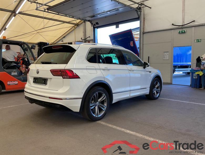 VOLKSWAGEN Tiguan Tiguan Highline 2.0 TDI SCR BMT 110 kW (150 ch) 6 vitesses manuel #2
