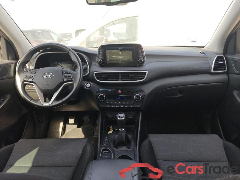 Hyundai 1.6 CRDI 85kW (116CV) 48V Tecno 4X2 HYUNDAI Tucson / 2018 / 5P / todoterreno 1.6 CRDI 85kW (116CV) 48V Tecno 4X2 #3