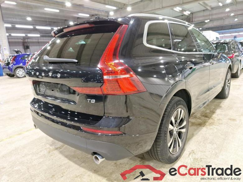 VOLVO XC60 - 2017 2.0 T8 TE AWD PHEV Momentum Pro Gear. STOCK #4