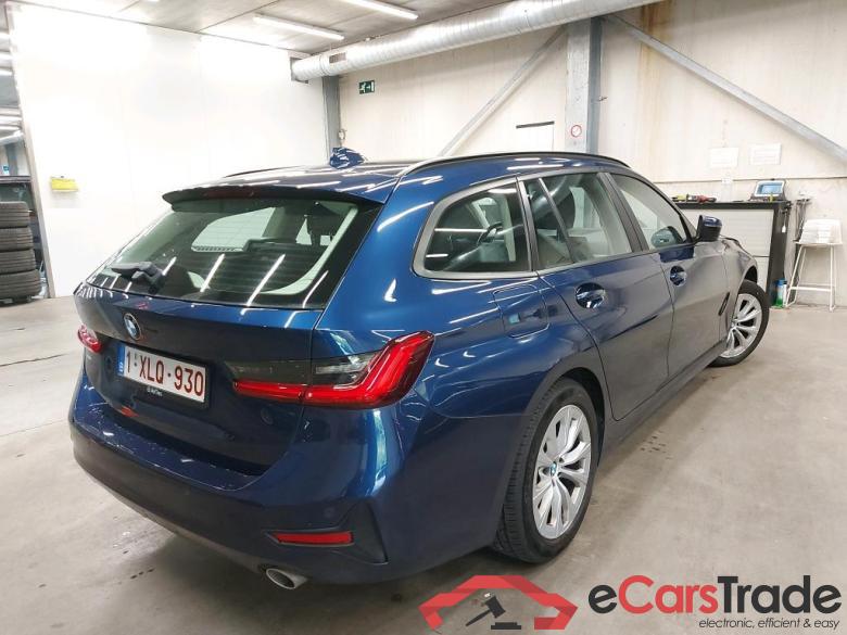 BMW - BMW 3 TOURING 318dA 136PK Advantage Pack Business & PDC Front & Rear #2