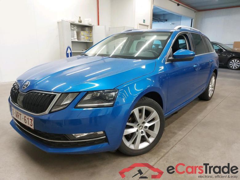 SKODA - SKO OCTAVIA COMBI CRTDI 115PK GreenTec Style & GPS & Look & Kessy & PDC Front & Rear #1