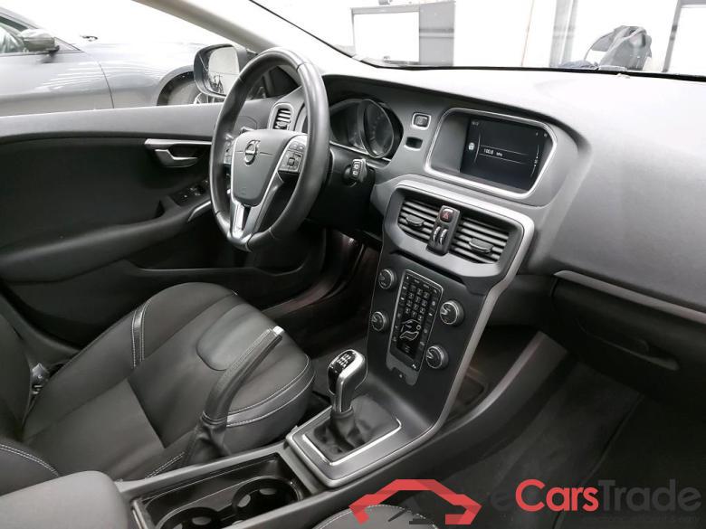 VOLVO - VOL V40 T2 122PK Black Edition * PETROL * #3