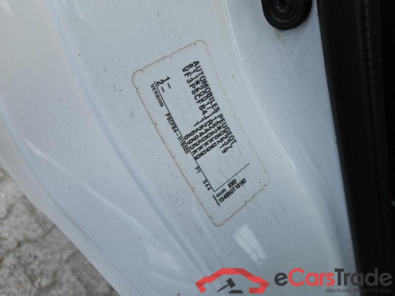 PEUGEOT 108 53 kW #2