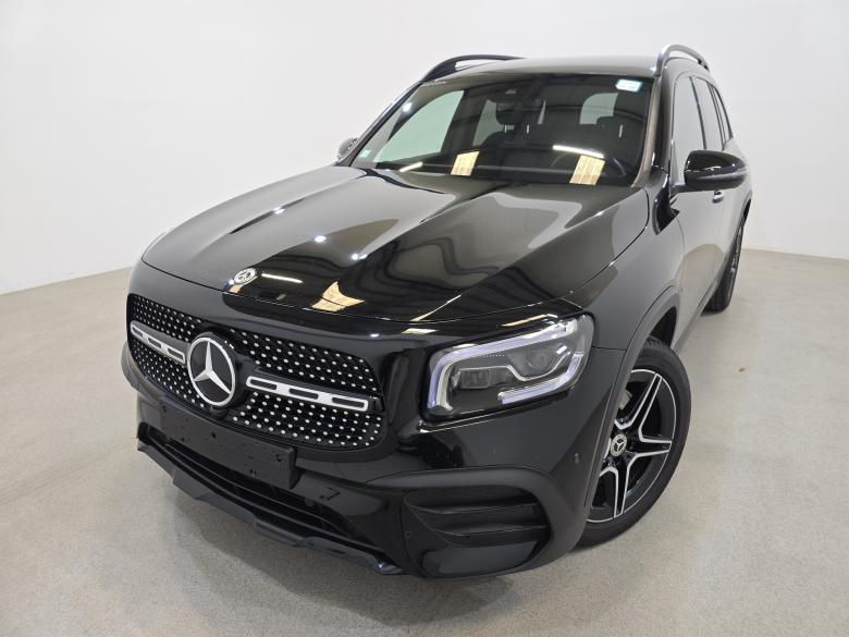 Mercedes GLB 220d 190Hp AMG 4Matic 7PL Aut. LED-Multibeam Widescreen Burmester Ambient Navi 1/2 Sport-Leather-Alcantara KeylessGo Camera Klima PDC ... #1