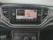 preview Volkswagen T-Roc #1