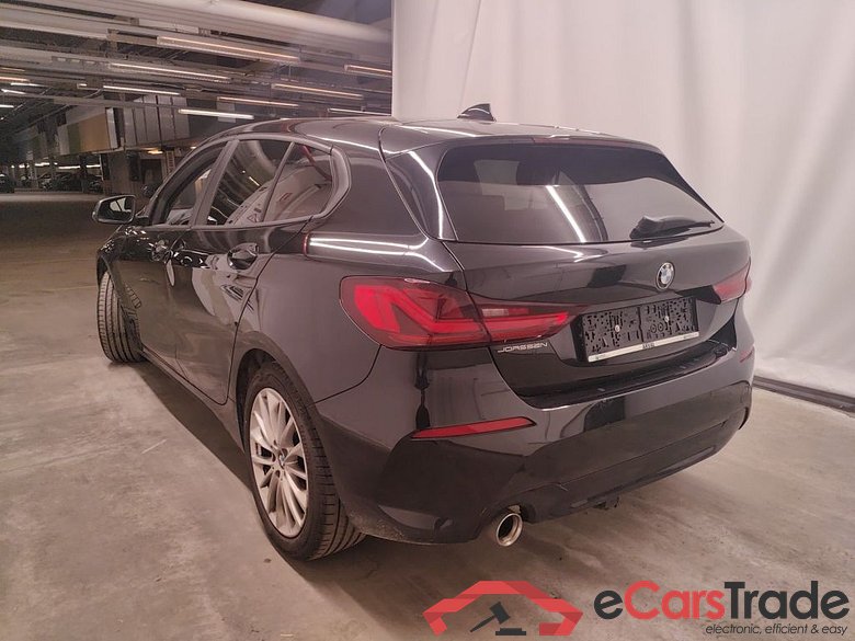 BMW 1 Reeks Hatch 118iA (100 kW) 5d - NO COC #4