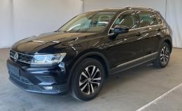 Volkswagen Tiguan 1.5 TSI IQ.Drive LED Navi KeylessGo Klima PDC ...
