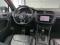 preview Volkswagen Tiguan Allspace #2