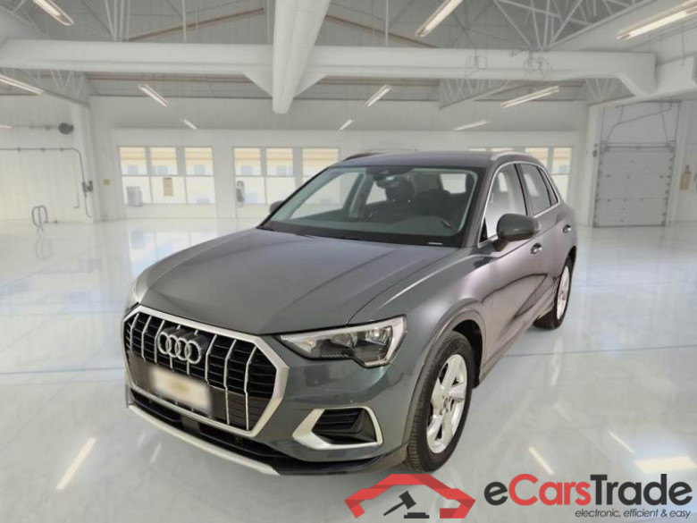 AUDI Q3 / 2018 / 5P / SUV 35 TDI S TRONIC BUSINESS ADVANCED