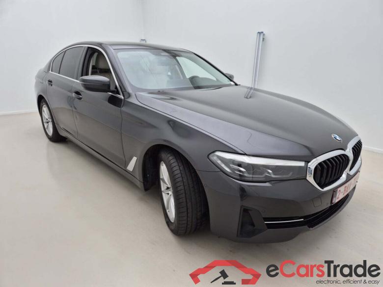 BMW 518d Aut. LED-Xenon LC-Pro ACC Ambient Navi-Pro Leather KeylessGo Camera Klima PDC ... #2